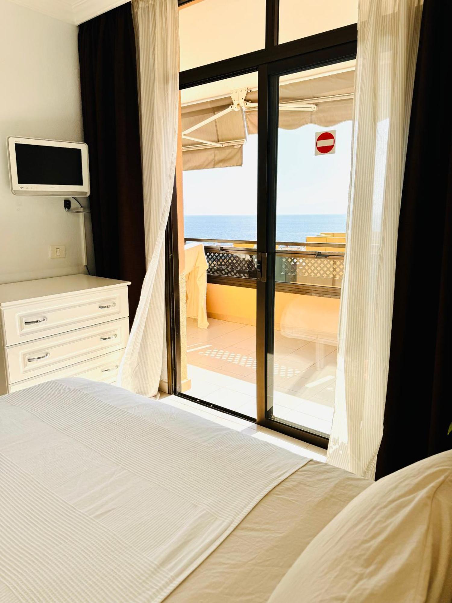 Casa Hugo - Ocean View, Quiet Pool, Fibre Net, Los Gigantes Puerto de Santiago  Exteriör bild
